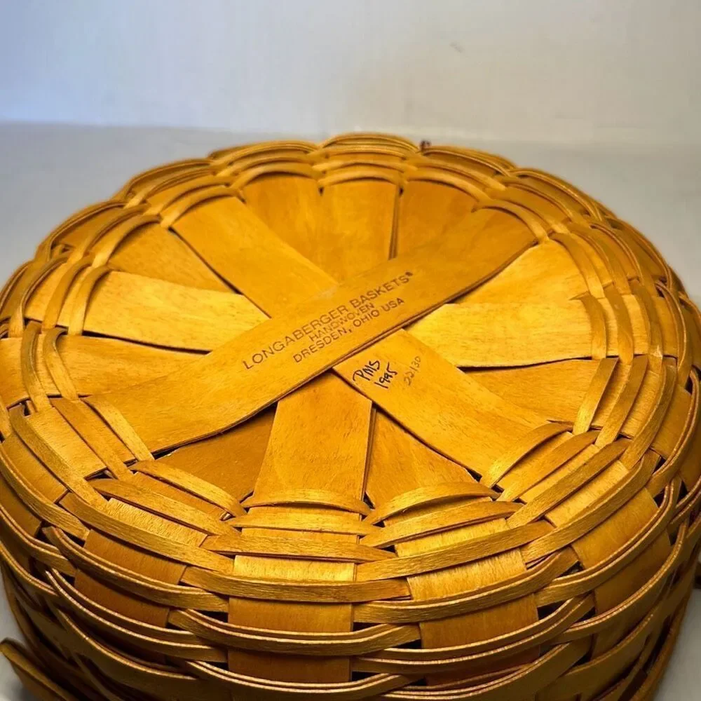 Longaberger Vintage Darning 1995 Round Basket‎ Leather Handles Floral Liner